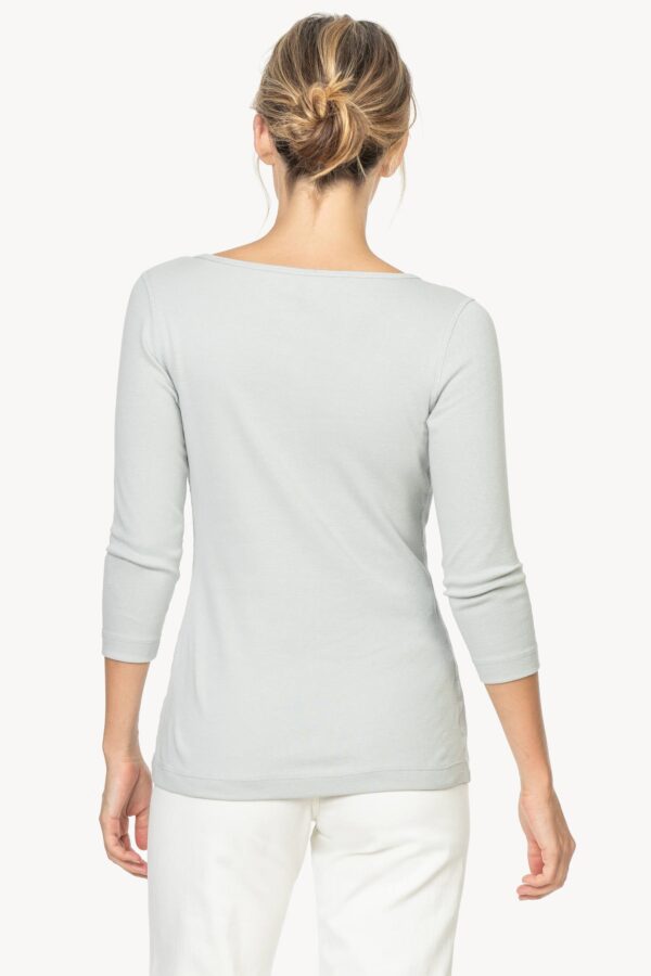 3/4 Sleeve V-Neck - Image 34