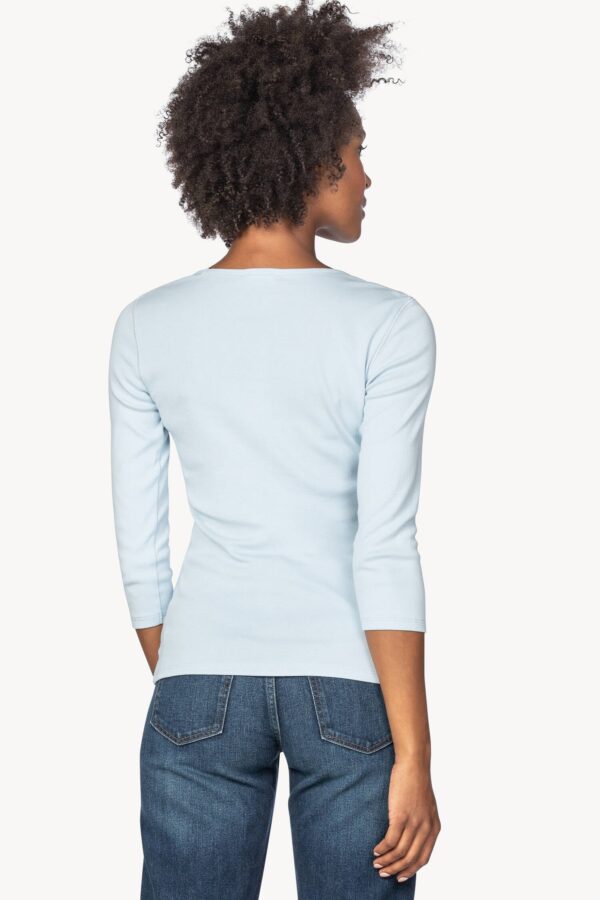 3/4 Sleeve V-Neck - Image 36