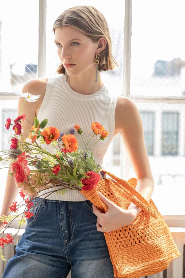 Short Perfect Tank Sweater - Image 12