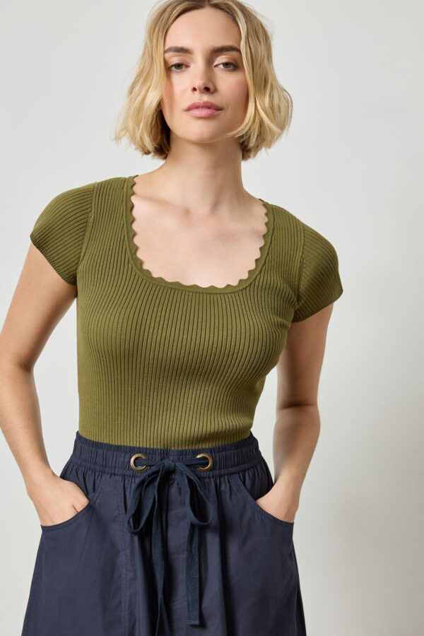 Cap Sleeve Scallop Neck Sweater - Image 6