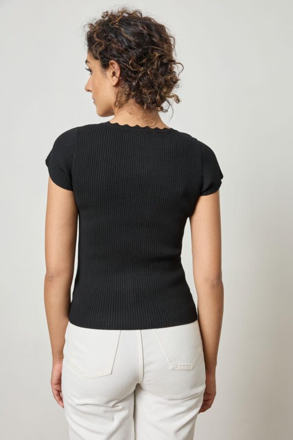 Cap Sleeve Scallop Neck Sweater - Image 9