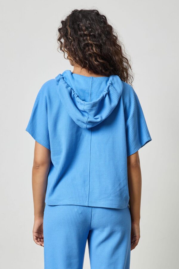 Hoodie Poncho - Image 7