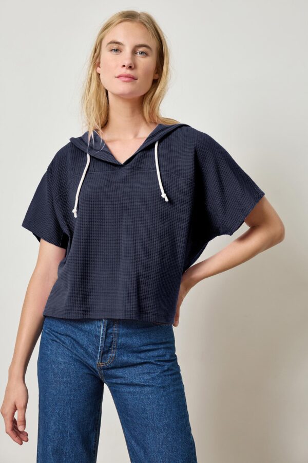 Hoodie Poncho - Image 10