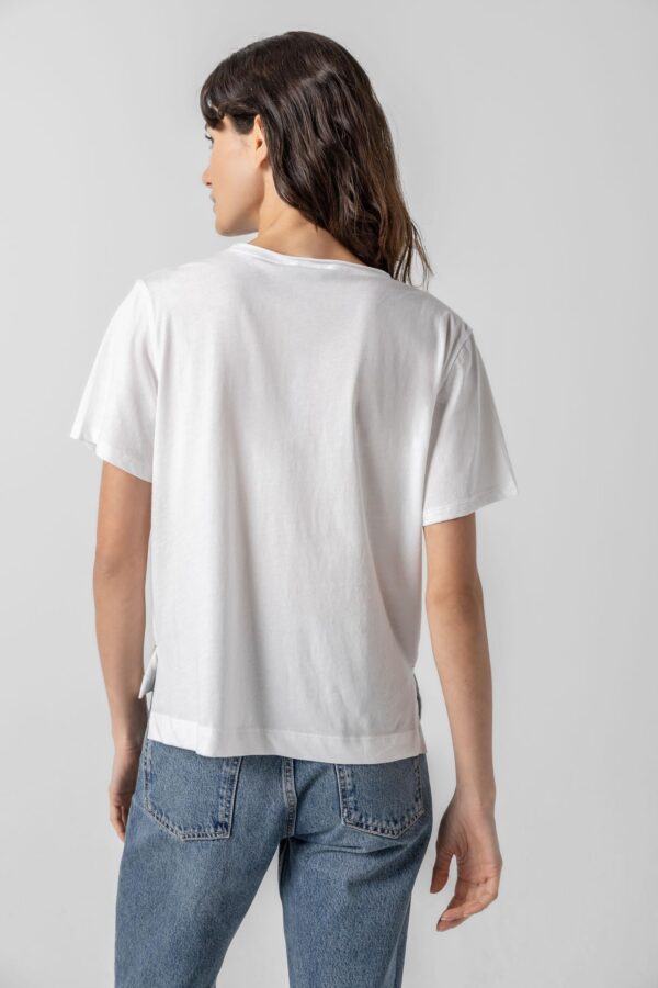 Easy Short Sleeve V-Neck - Image 4
